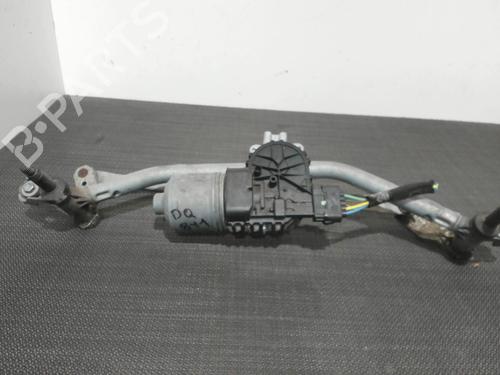 Used Front wiper motor Front wiper motor PEUGEOT 208 I (CA_, CC_) 1.4 HDi (68 hp) 28405292 28405292