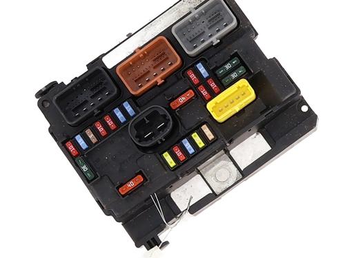 Fuse box PEUGEOT 1007 (KM_) 1.4 HDi | BP33476058E1 - Image 3