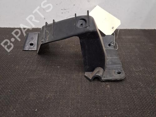 Used Rear bumper bracket RENAULT MEGANE IV Hatchback (B9A/M/N_) 1.5 Blue dCi 115 (B9A6) (116 hp) 28403811