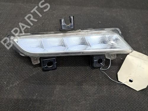 Used Right daytime light RENAULT CLIO IV (BH_) 1.5 dCi 75 (75 hp) 28401322