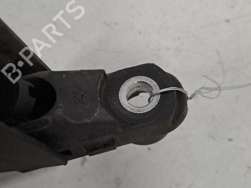 rear-windshield-wiper-arm-renault-clio-v-b7_-2019-28396308 main image