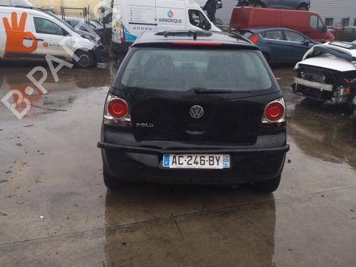 Right front door VW POLO IV (9N_, 9A_) 1.2 | BP28395381C3 