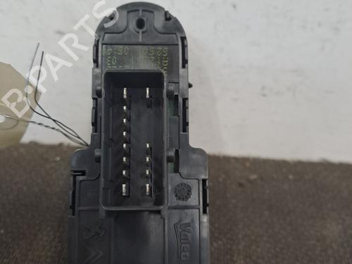 Left front window switch PEUGEOT 208 I (CA_, CC_) 1.6 HDi / BlueHDi 75 | BP28389454I27