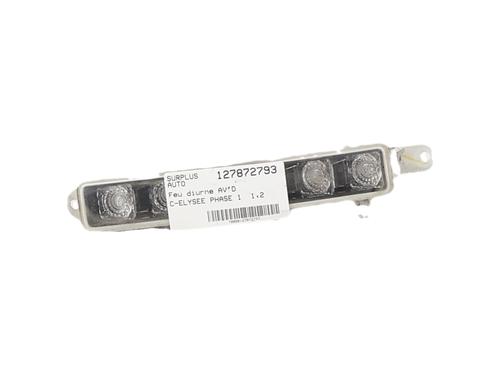 Used Right daytime light Right daytime light 37195464 37195464