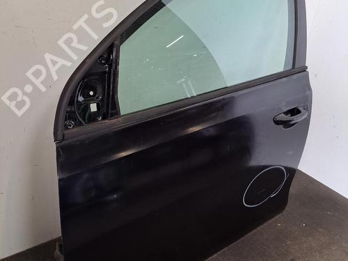 Used Left front door Left front door 39020612 39020612