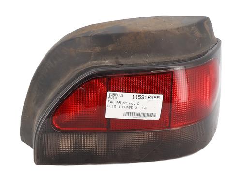 Høyre baklys RENAULT CLIO I (B/C57_, 5/357_) 1.2 (5/357Y, 5/357K) (58 hp) 31586651