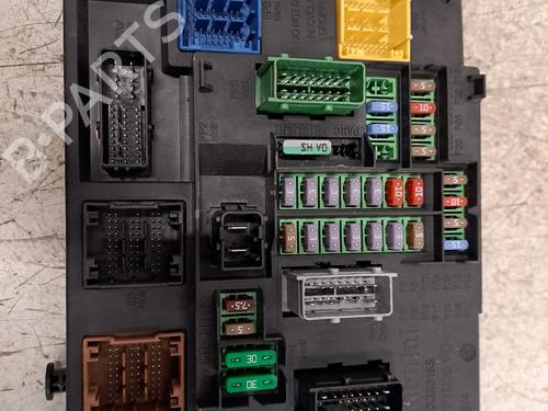 Fuse box CITROËN C4 Grand Picasso II (DA_, DE_) 1.6 HDi / BlueHDi 115 | BP28401558E1 - Image 3