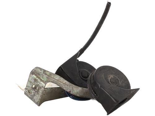 Used Horn PEUGEOT 308 II (LB_, LP_, LW_, LH_, L3_) 1.2 THP 130 (131 hp) 32524118