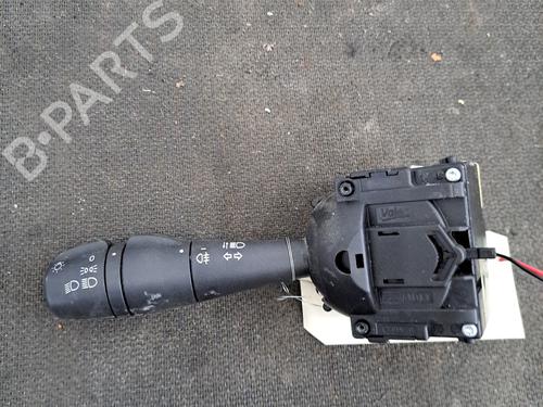 Used Switch RENAULT TWINGO III (BCM_, BCA_) 0.9 TCe 90 (BCM9, BCM2) (90 hp) 30153463