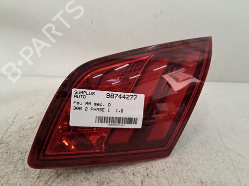 Used Right tailgate light Right tailgate light PEUGEOT 308 II (LB_, LP_, LW_, LH_, L3_) 1.6 BlueHDi 120 (120 hp) 28403593 28403593