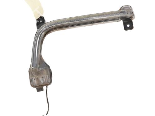 Used Right daytime light Right daytime light 37453004 37453004