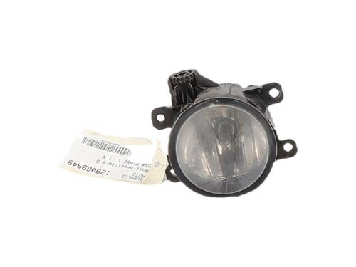 Used Right front fog light Right front fog light 37453003 37453003