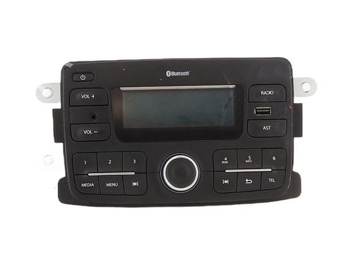 Used Radio DACIA SANDERO II 1.0 SCe 75 (B8JC, B8JD, B8NC) (73 hp) 31257454