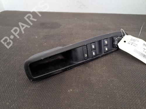 Used Left front window switch CITROËN C4 II (NC_) 1.6 HDi 115 (114 hp) 28396098