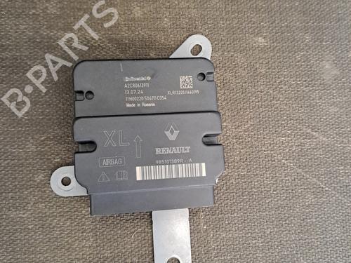 Used Dashboard Dashboard RENAULT CLIO IV (BH_) 1.5 dCi 75 (75 hp) 29597644 29597644