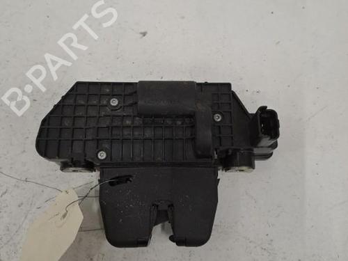 Used Tailgate lock PEUGEOT 5008 (0U_, 0E_) 1.6 HDi (114 hp) 28401972