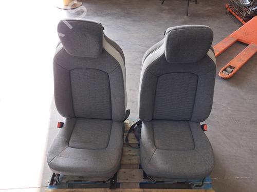 sde-st-renault-zoe-bfm_-2012-33850217 main image