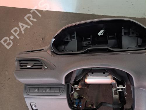 Dashboard PEUGEOT 208 I (CA_, CC_) 1.6 HDi / BlueHDi 75 | BP29618716C46 