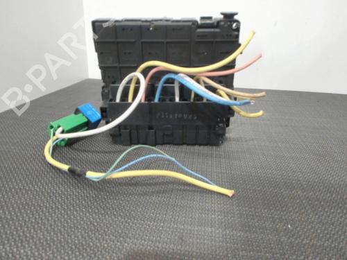Fuse box PEUGEOT 307 Break (3E) 2.0 HDI 110 | BP28405653E1 - Image 3