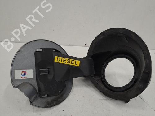Fuel flap PEUGEOT 5008 (0U_, 0E_) 1.6 BlueHDi 120 | BP28390964C131