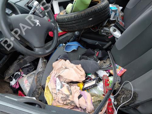 Front wiper motor PEUGEOT 107 (PM_, PN_) 1.0 | BP31022423M29 