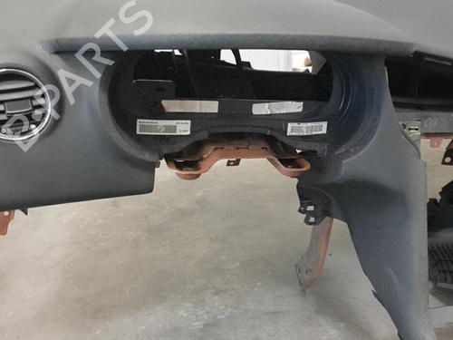 Used Dashboard PEUGEOT 5008 (0U_, 0E_) 1.6 HDi (112 hp) 28402666