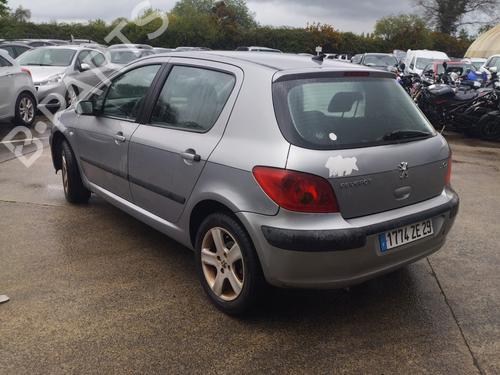 Front bumper PEUGEOT 307 (3A/C) 1.6 16V | BP28389767C7