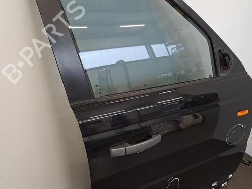 Right front door LAND ROVER RANGE ROVER SPORT I (L320) 3.6 D 4x4 | BP28390084C3 