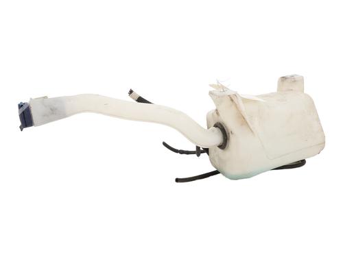 windscreen-washer-tank-alfa-romeo-giulietta-940_-2010-2011-2012-2013-2014-2015-2016-2017-2018-2019-2020-37748561 main image