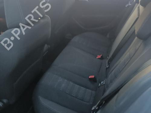 Right front door PEUGEOT 308 II (LB_, LP_, LW_, LH_, L3_) 1.2 THP 130 | BP29940220C3