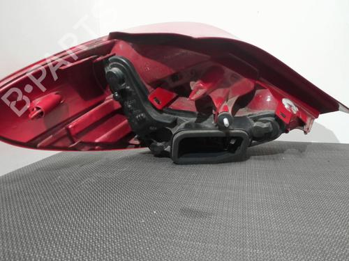 Used Right taillight Right taillight PEUGEOT 207 (WA_, WC_) 1.4 HDi (68 hp) 28411204 28411204