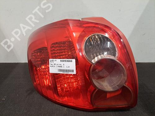 Used Left taillight TOYOTA AURIS (_E15_) 1.4 D-4D (NDE150_, NDE150R) (90 hp) 28398359