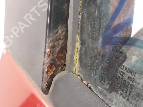Used Right front door Right front door 28399305 28399305