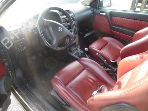 Brugte OPEL ASTRA G Coupe (T98) 2.2 16V (F07) (147 hp) 3952916