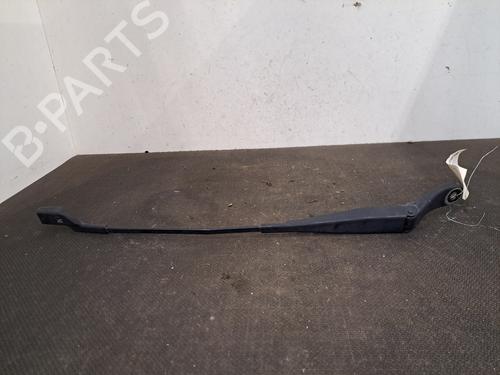 Used Front windshield wiper arm PEUGEOT 208 I (CA_, CC_) 1.2 VTI 82 (82 hp) 30090656