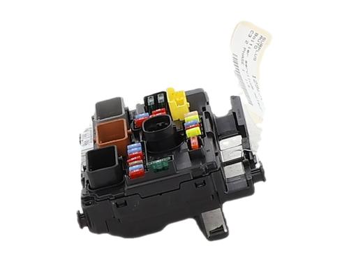 Used Fuse box Fuse box 37526716 37526716