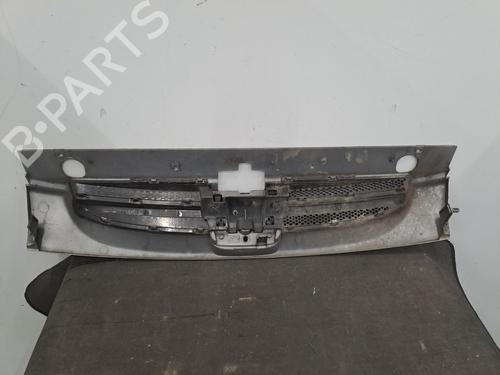 Used Grille Grille PEUGEOT PARTNER MPV (5_, G_) 1.6 HDi 90 (90 hp) 28406989 28406989