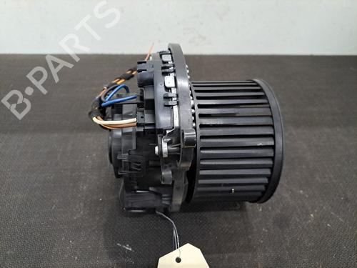 Used Heater blower motor RENAULT MEGANE IV Hatchback (B9A/M/N_) 1.3 TCe 140 (B9NB) (140 hp) 28390344