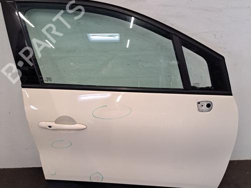 Used Right front door RENAULT CAPTUR I (J5_, H5_) 1.2 TCe 120 (118 hp) 31628166