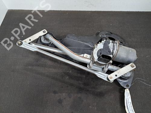 Used Front wiper motor FORD FIESTA V (JH_, JD_) 1.4 TDCi (68 hp) 28401539