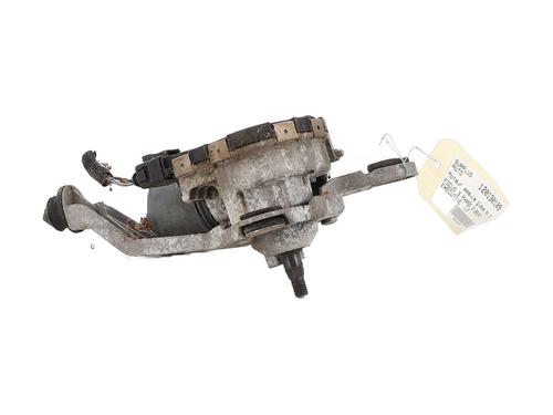 Used Front wiper motor FORD FOCUS III Turnier 1.5 TDCi (120 hp) 32413231