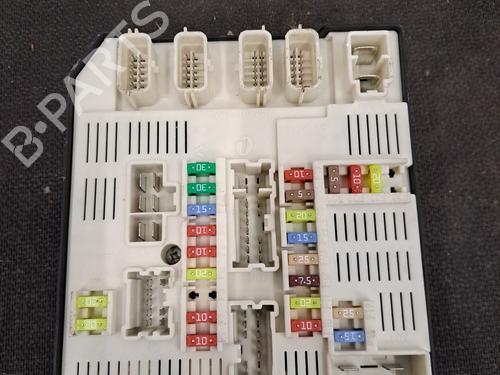 Used Fuse box RENAULT MEGANE III Coupe (DZ0/1_) 1.4 TCe (DZ0F, DZ1V) (131 hp) 30171622