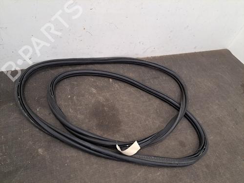 Rubber door seal PEUGEOT 3008 II SUV (MC_, MR_, MJ_, M4_) 1.2 THP/ PureTech 130 (MRHNSM, MRHNSU, MRHNSJ, MRHNYW,... | BP29129398C142 