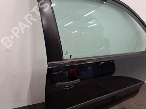 Used Right front door VW POLO IV (9N_, 9A_) 1.2 (60 hp) 28390697