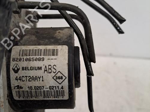 Used ABS pump ABS pump RENAULT TWINGO II (CN0_) 1.2 16V (CN04, CN0B) (75 hp) 28392972 28392972