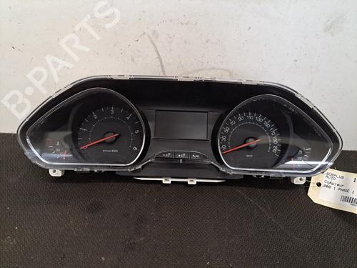 Used Instrument cluster PEUGEOT 208 I (CA_, CC_) 1.4 HDi (68 hp) 28395925