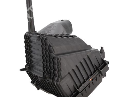 Used Air filter box Air filter box RENAULT TRAFIC III Van (FG_) 2.0 dCi 110 (FGMW) (110 hp) 31175889 31175889