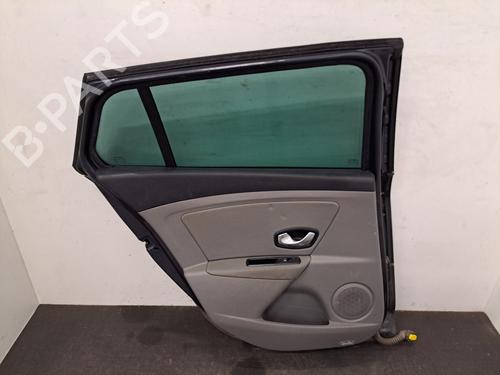 Puerta trasera izquierda Puerta trasera izquierda 28397854 28397854