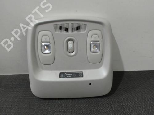 interior-roof-light-renault-kadjar-ha_-hl_-2015-28394335 main image