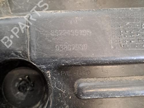 Rear bumper bracket RENAULT TRAFIC III Van (FG_) 2.0 dCi 145 (FGML) | BP28401018C159 